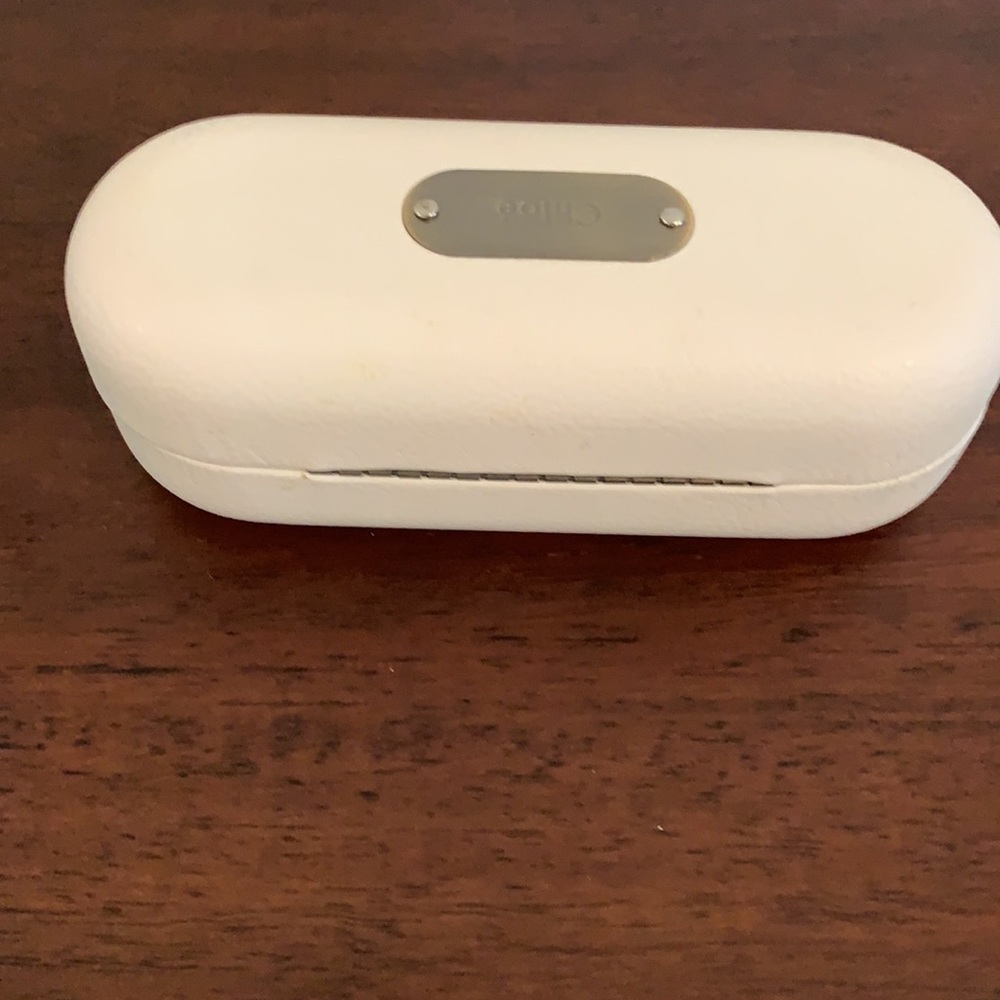 CHLOE NEW EYEGLASS CASE - Picture 5 of 9